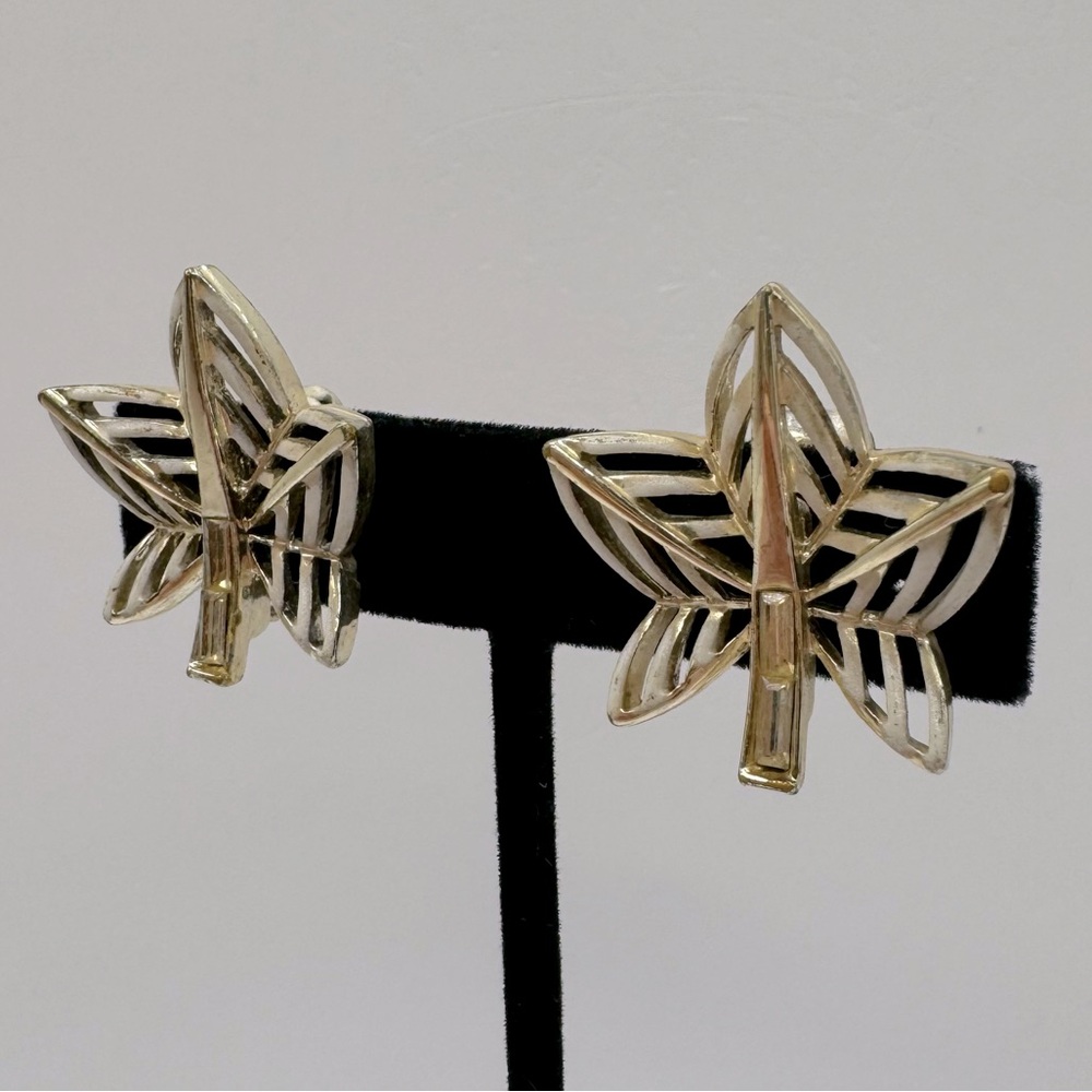 CORO Vintage Gold-Tone Crystal & Enamel Leaf Clip-On Earrings
